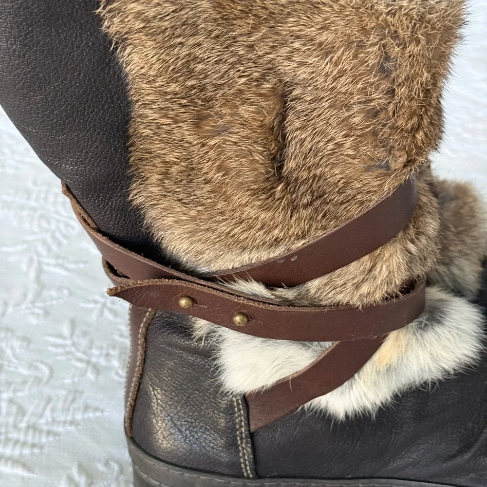 MANAS Brown Leather boots with straps & Rabbit Fur size 10.5